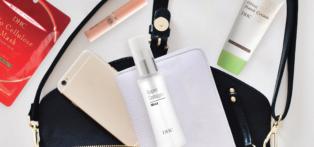 3 MUST HAVE ITEMS IN YOUR BAG FOR THIS SEASONS